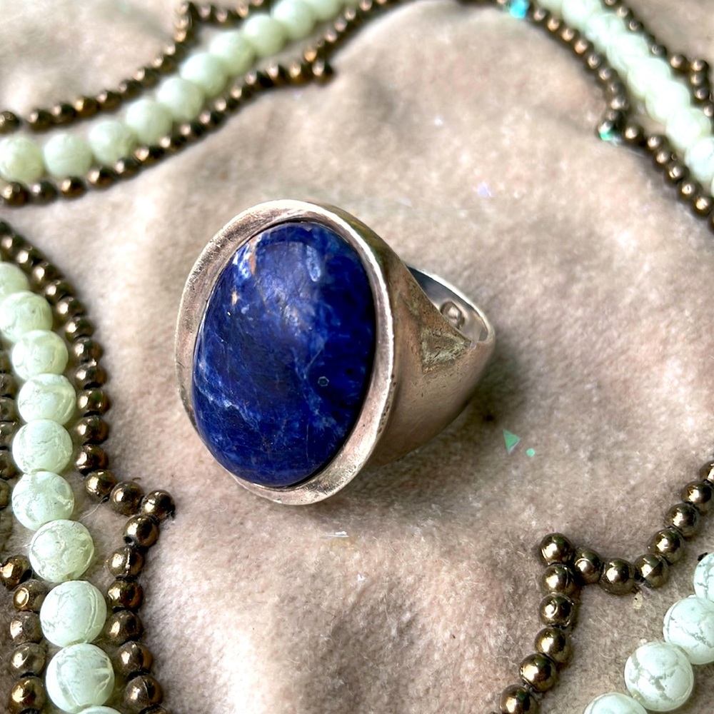 Solid Sterling Silver And Blue Lapis Ring - image 1